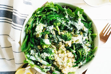 Lemon Yogurt Sauce (+ Go Green Bowls)