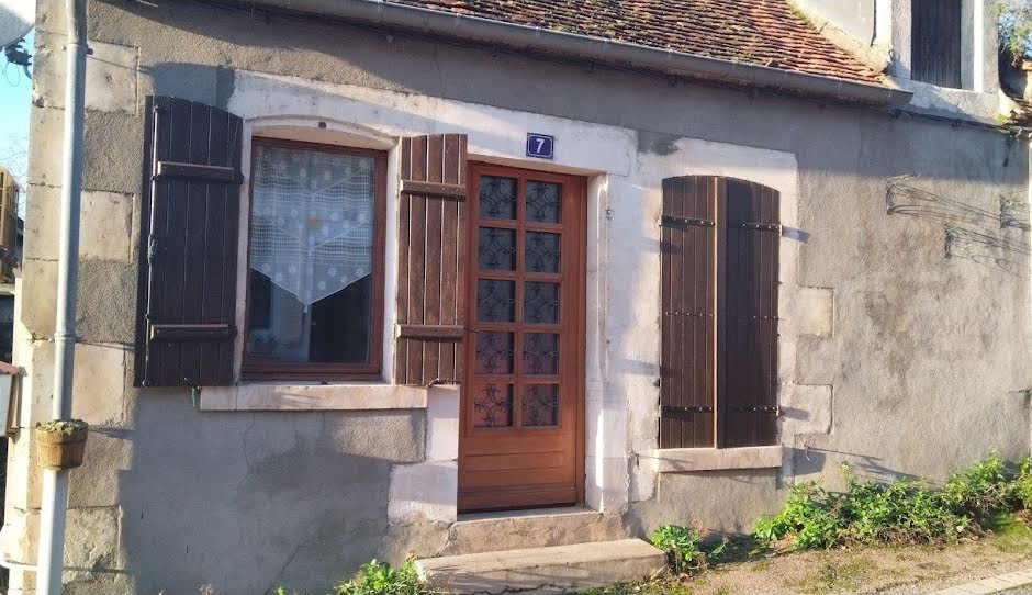 Vente maison 3 pièces 68 m² à Pouilly-sur-Loire (58150), 70 000 €