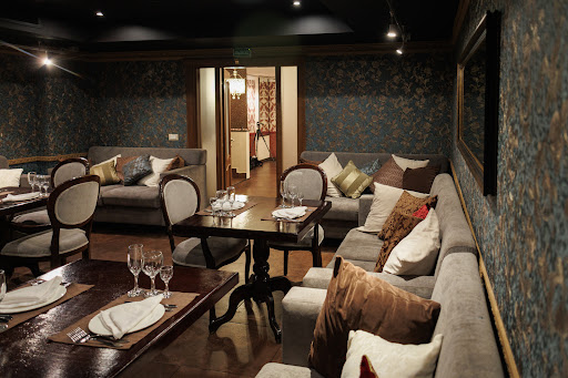 Club le Chateau