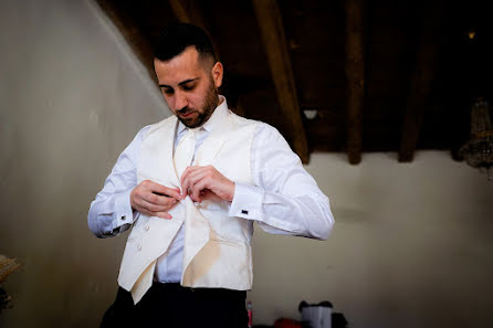 Fotógrafo de casamento Eugenio Luti (luti). Foto de 5 de outubro 2023