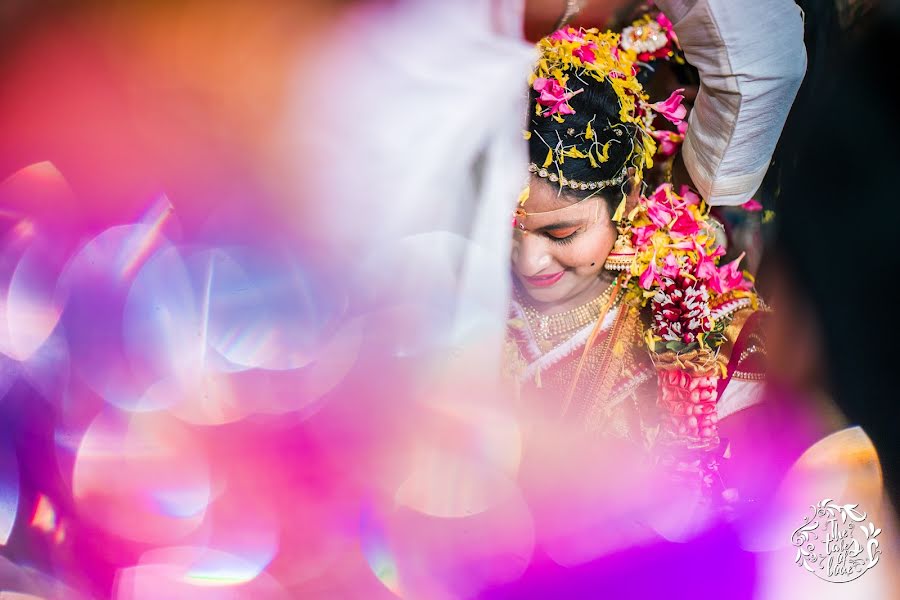 Fotógrafo de casamento Suhas Sudhith (thetalesoflove). Foto de 28 de junho 2017