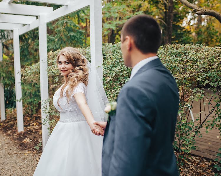 Fotógrafo de casamento Saviovskiy Valeriy (wawas). Foto de 26 de fevereiro 2020