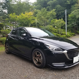 MAZDA2 DJLFS