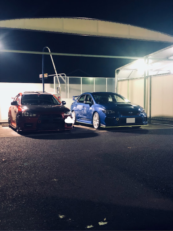 WRX STIの洗車・コラボしたいに関するカスタム事例の投稿画像1枚目