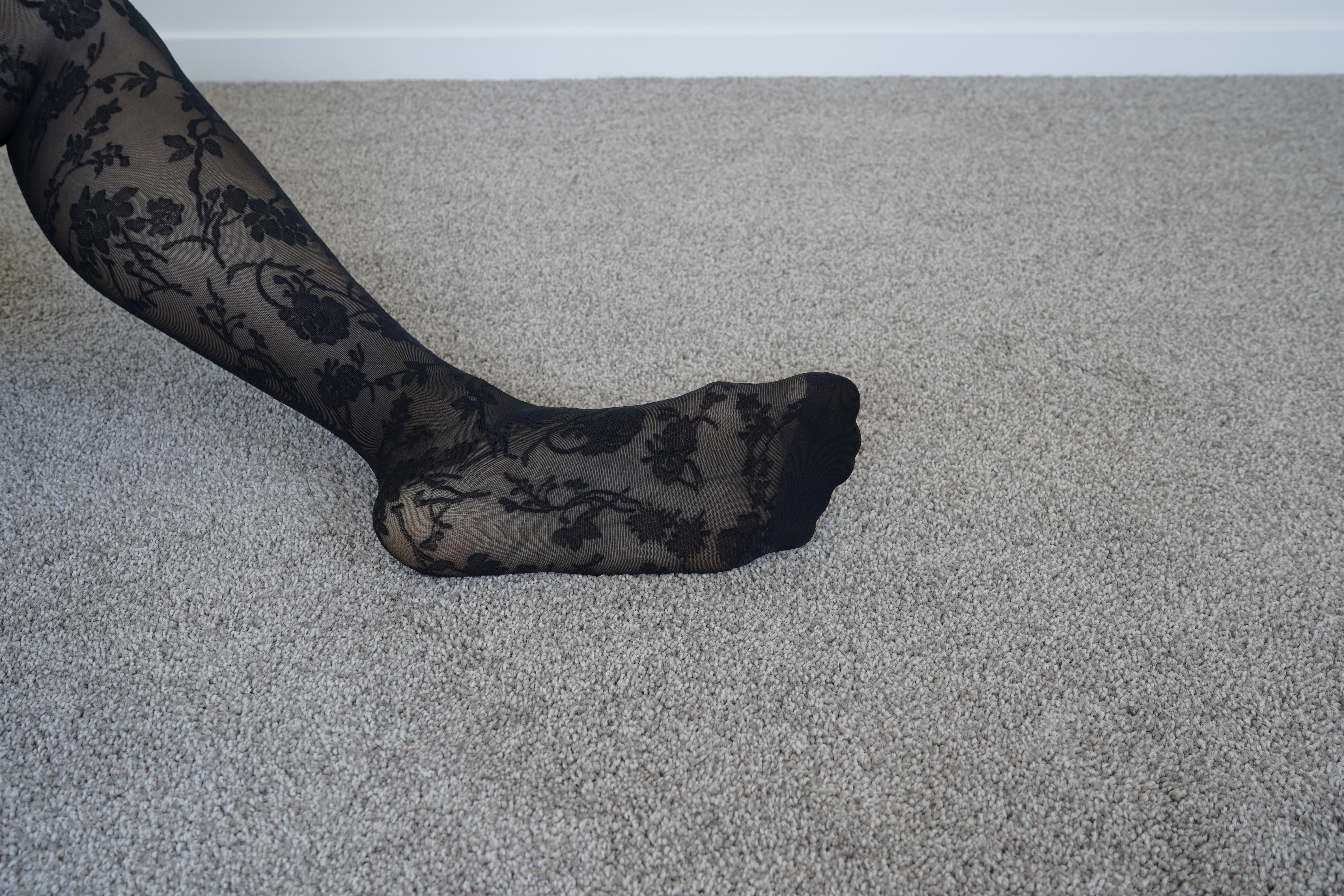 Review: Wolford Marie Tights