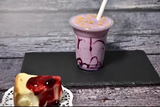 Blueberry Cheesecake Milkshake