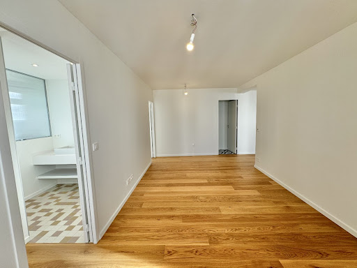House 4