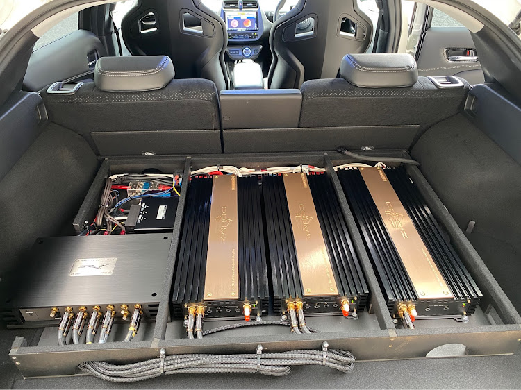 プリウスPHVの医療従事者にエールを❗️・ホイール交換・皆さんに感謝・現状報告に関するカスタム事例の投稿画像5枚目