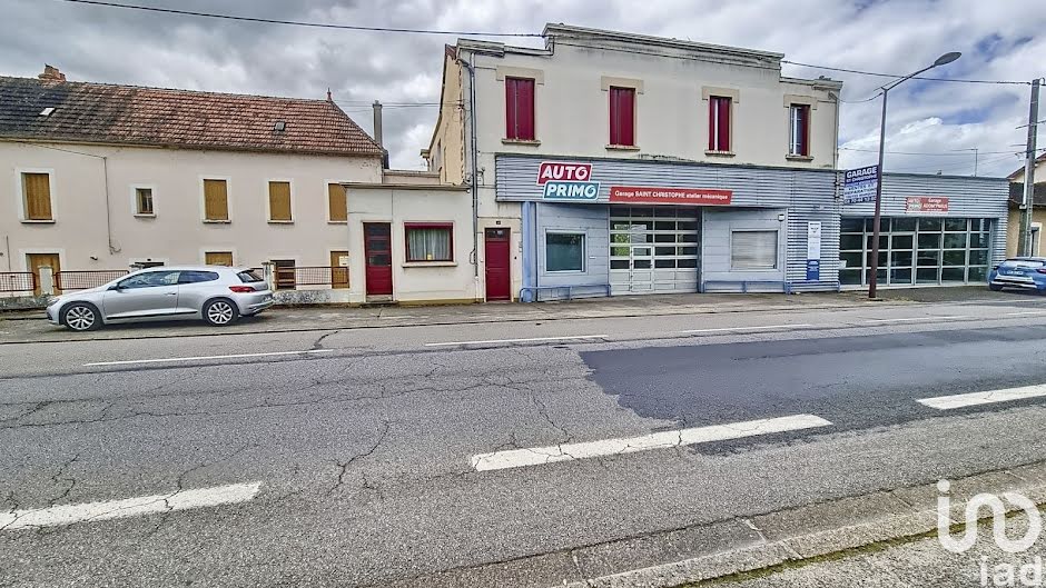 Vente maison 17 pièces 2395 m² à Moulins (03000), 657 000 €