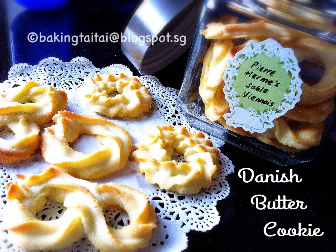 Danish Butter Cookies Recipe - Veronika's Kitchen