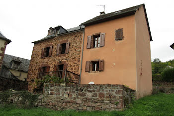 maison à Saint-Geniez-d'Olt (12)