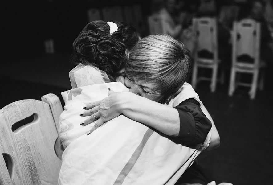 Fotógrafo de casamento Nikolay Emelyanov (emelianovphoto). Foto de 10 de janeiro 2019