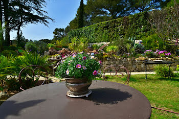propriété à Carnoux-en-Provence (13)