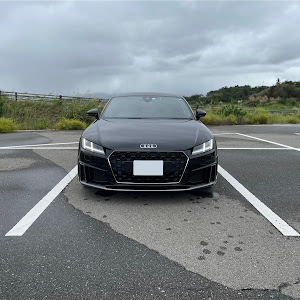 TT クーペ 40TFSI