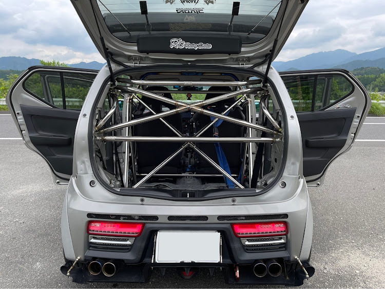 アルトワークスのきゃると船倉さんが投稿したカスタム事例の投稿画像1枚目