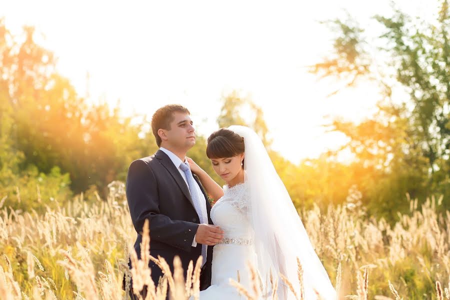 Wedding photographer Yuliya Grickova (yuliagg). Photo of 30 June 2015