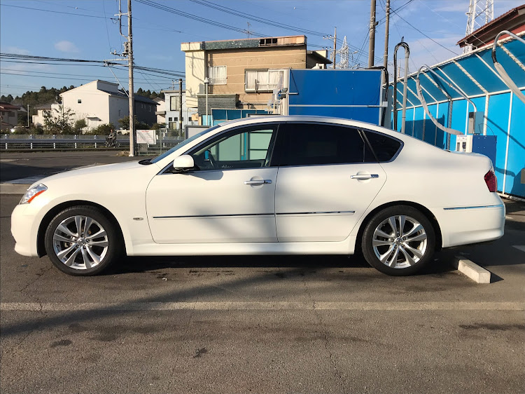 フーガの洗車に関するカスタム事例の投稿画像3枚目