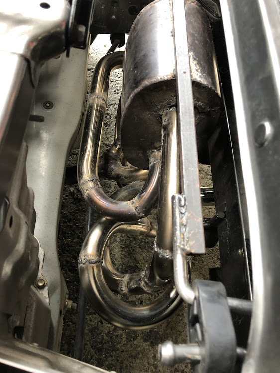 MR-Sのマフラー・DIY・完成・トヨタ・マフラー交換に関するカスタム事例の投稿画像3枚目