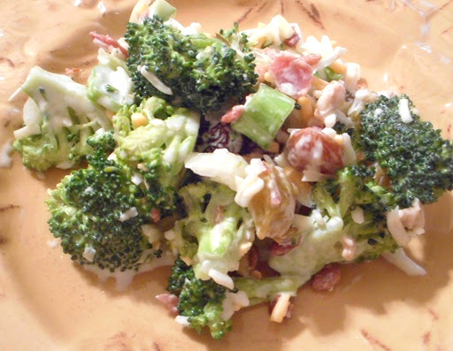 Broccoli and raisin Salad