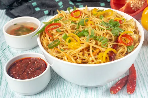 Veg Noodles With Veg Grilled Sandwich And Maaza [150 Ml]