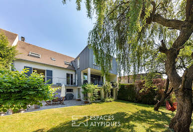 Maison avec terrasse 1