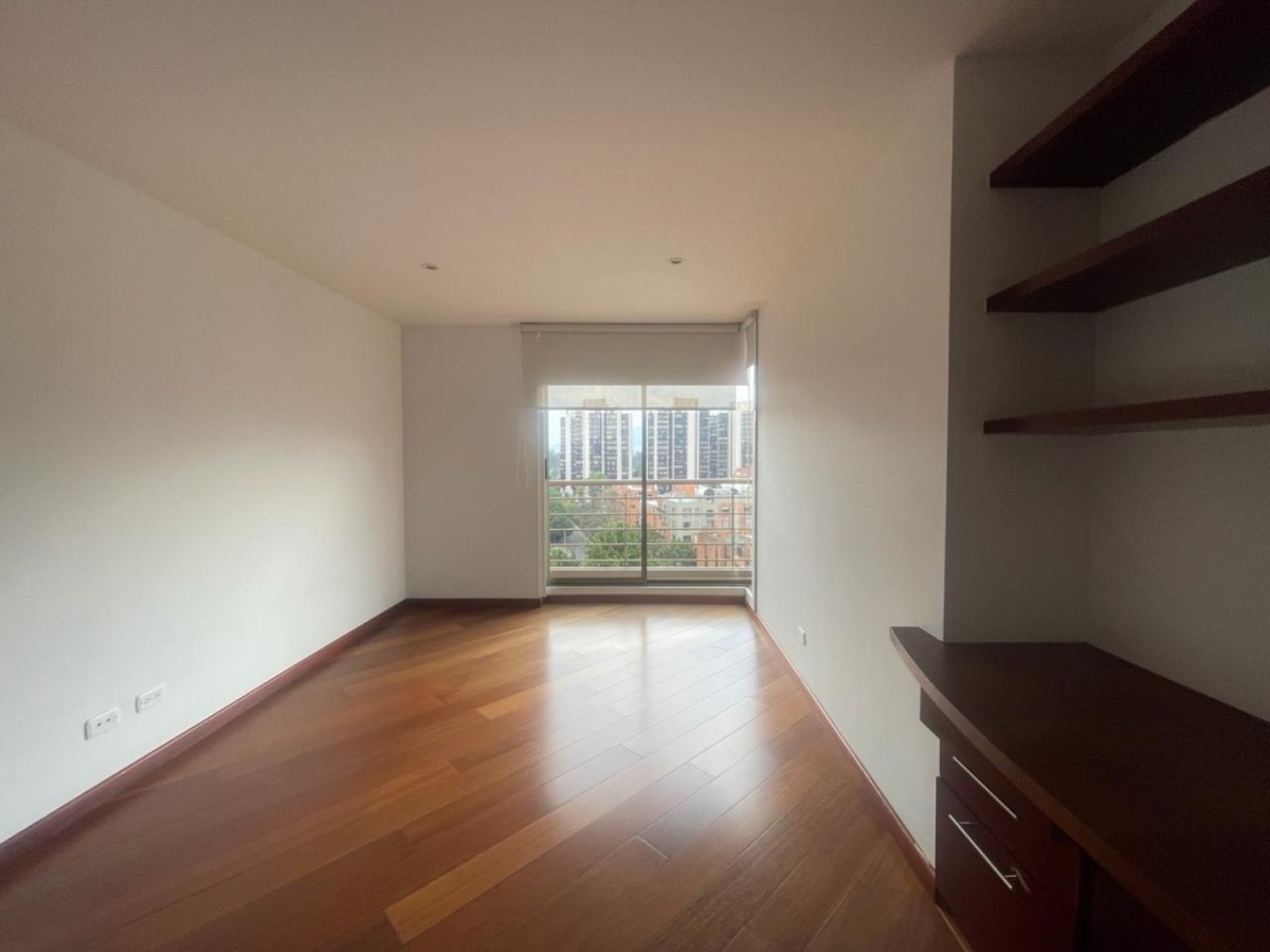 Apartamento En Arriendo - La Carolina, Bogota