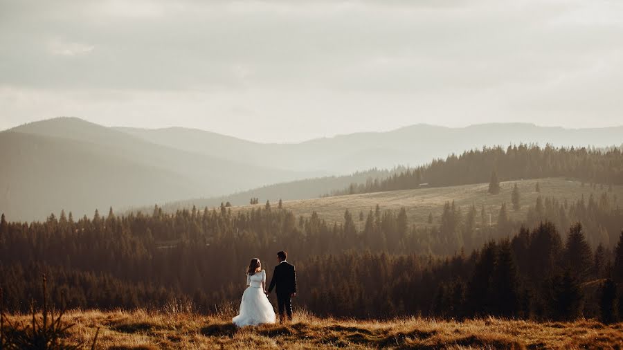 Wedding photographer Zagrean Viorel (zagreanviorel). Photo of 26 December 2018