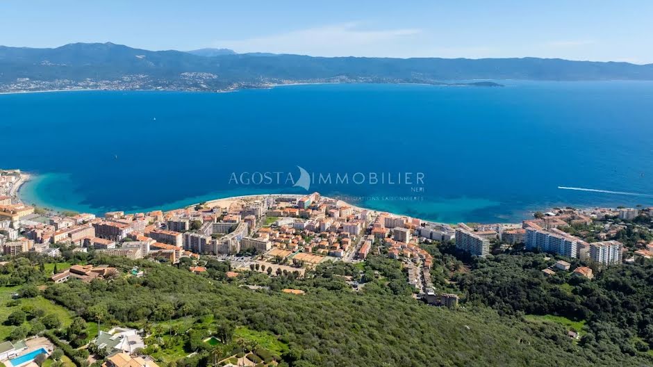 Vente villa 7 pièces 225 m² à Ajaccio (20000), 1 590 000 €