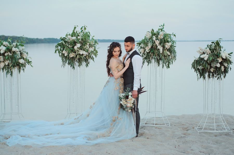 Fotografo di matrimoni Olesya Chudak (olesiamiracle). Foto del 24 maggio 2017