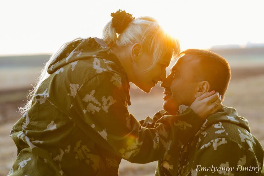 Vestuvių fotografas Dmitriy Emelyanov (emelyanovekb). Nuotrauka 2014 rugsėjo 29