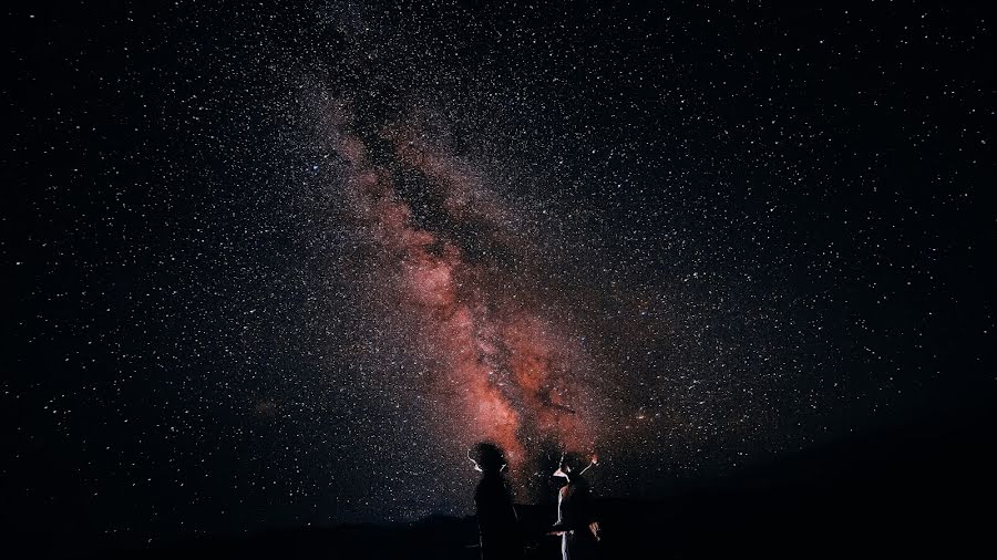 Fotógrafo de bodas Valeriya Vartanova (vart). Foto del 24 de septiembre 2018