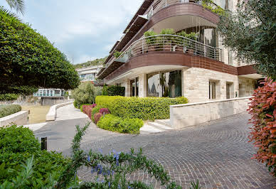 Apartment with terrace 10