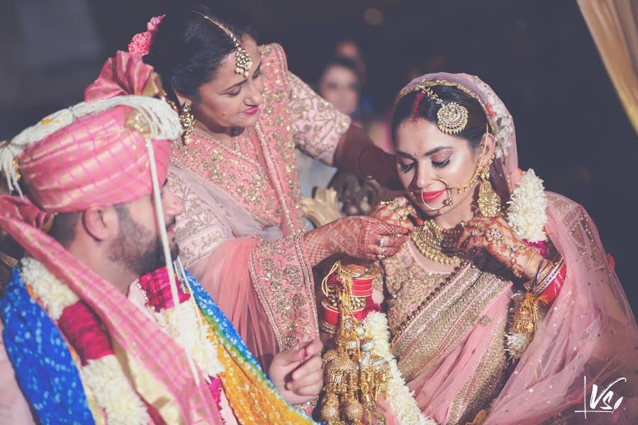 Fotografo di matrimoni Navneet Ahuja (vyaahsaga). Foto del 7 dicembre 2020