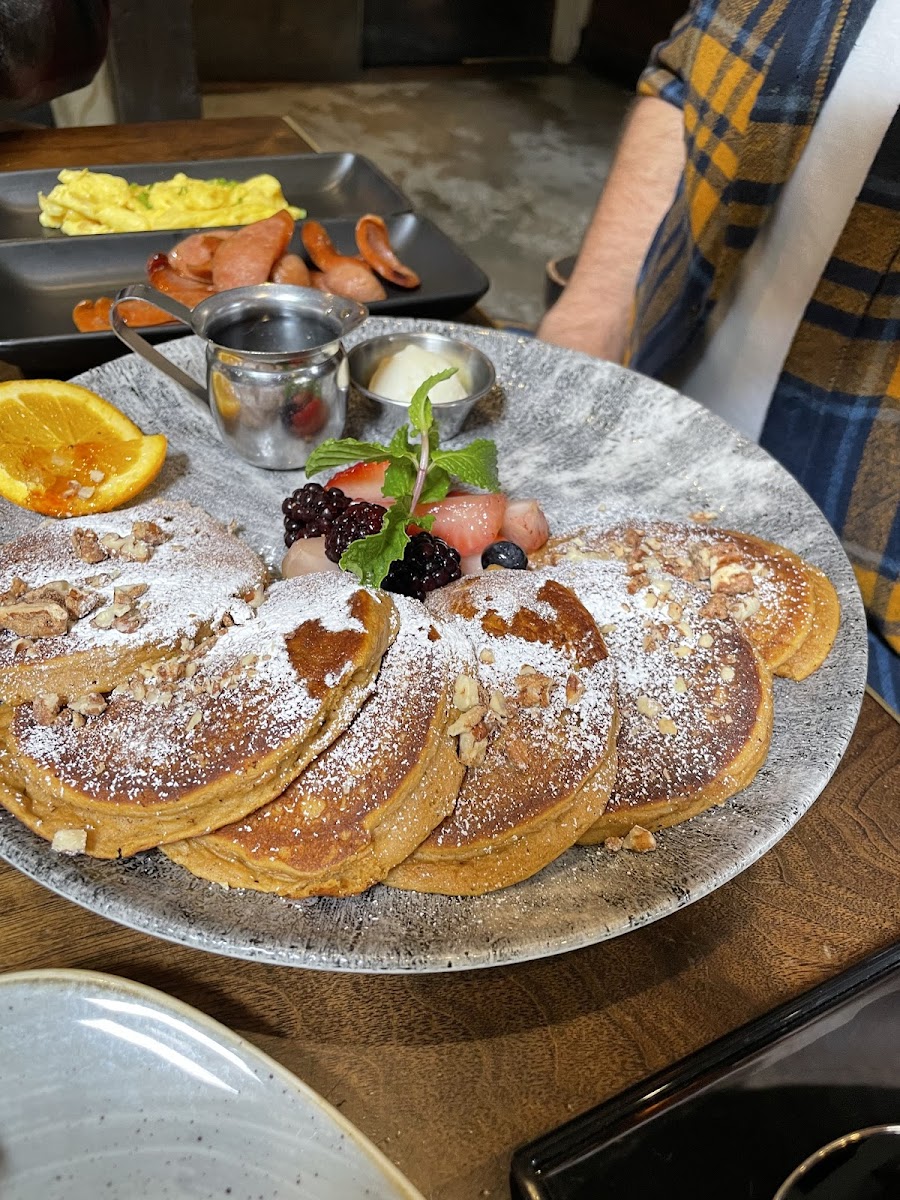 Pumpkin chai hotcakes