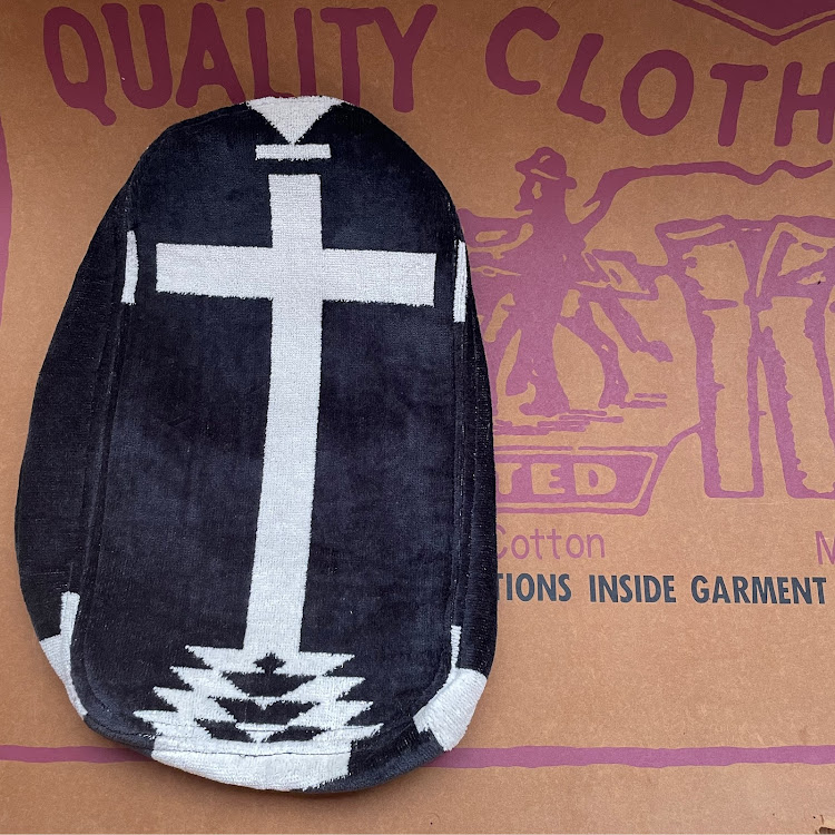 ハスラーのちゃー産アイテム・rav4adventure・RAV4・ネックパット・車内アクセサリーに関するカスタム事例の投稿画像1枚目