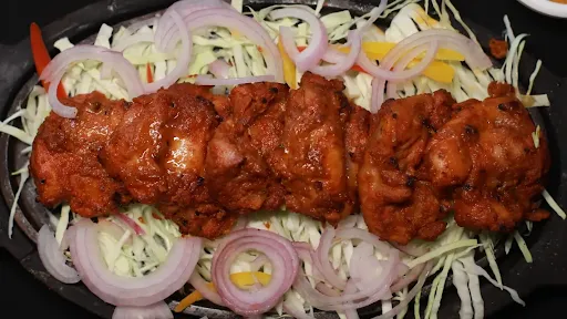 Dhuandhar Lal Murgh Tikka