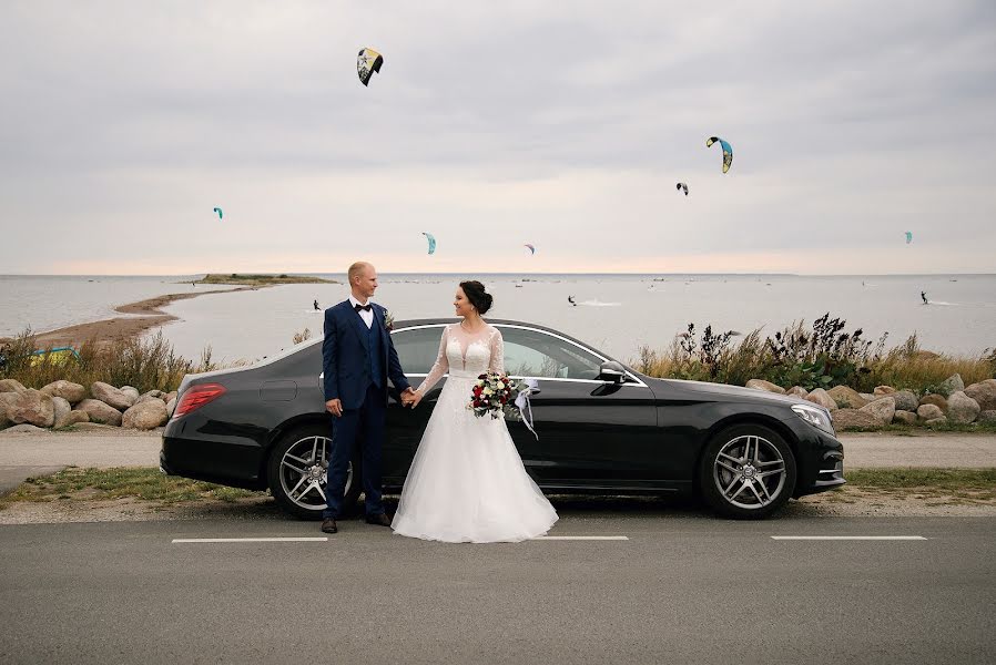 Fotógrafo de casamento Elena Gladkikh (egladkikh). Foto de 15 de outubro 2019