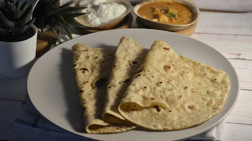 3 Chapathi + Curry + Chutney