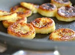 “fried” honey banana was pinched from <a href="http://rachelschultz.com/2013/05/15/fried-honey-bananas/" target="_blank">rachelschultz.com.</a>