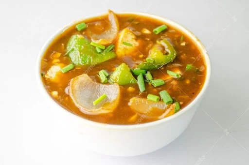 Paneer Chilli Gravy (8 pcs) (Serve 1)