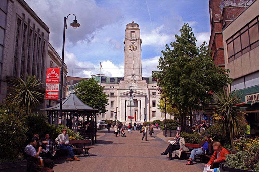 Area guide Luton