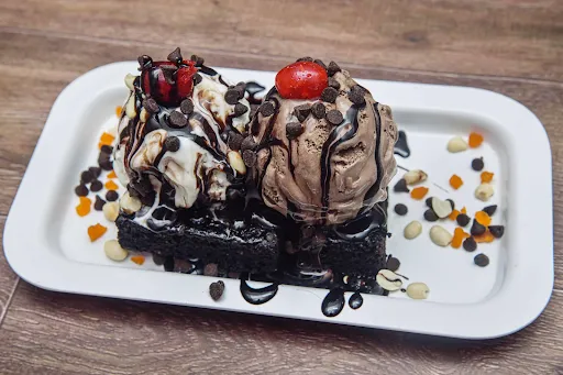 Brownie Gelato Sundae