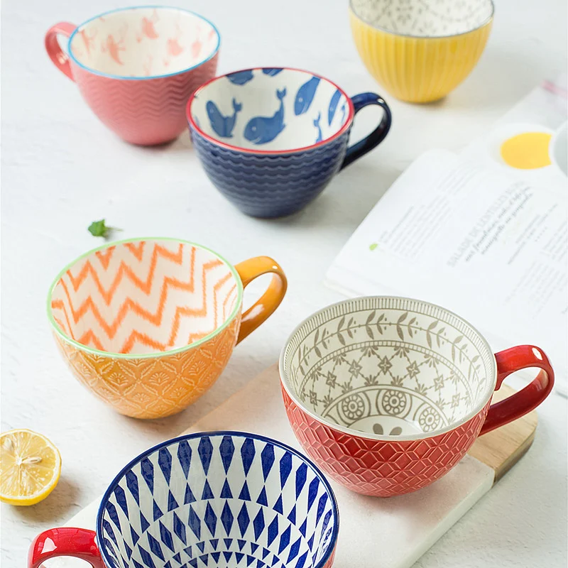 Microwave ceramic cup perfect for heating beverages and meals. Enjoy convenient use, safe design, and easy cleaning for 