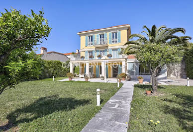 Villa avec terrasse 2