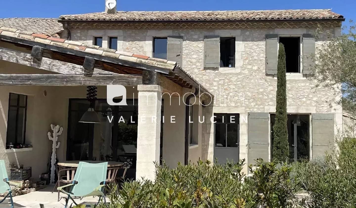 House with pool Eygalières