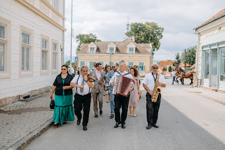 Fotograf ślubny Lajos Gábor (gaborlajos). Zdjęcie z 15 października 2021