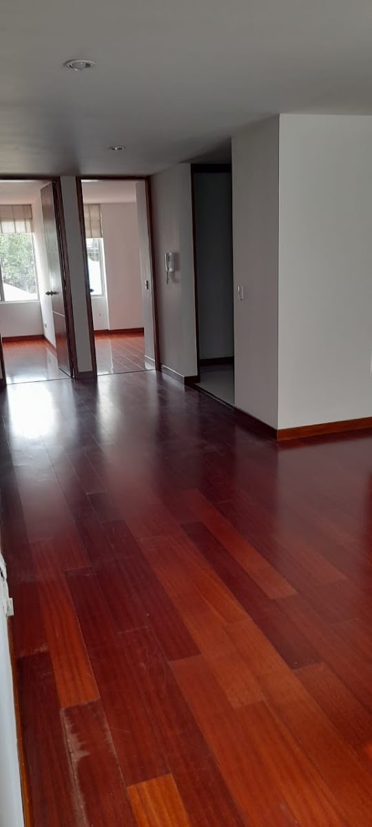 Apartamento En Arriendo - Santa Barbara, Bogota