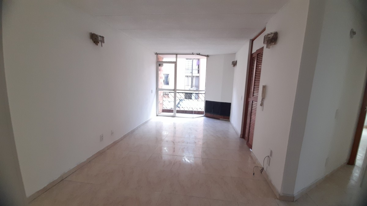 Apartamento En Venta - Modelia Occidental, Bogota