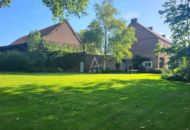 House with pool and terrace 2