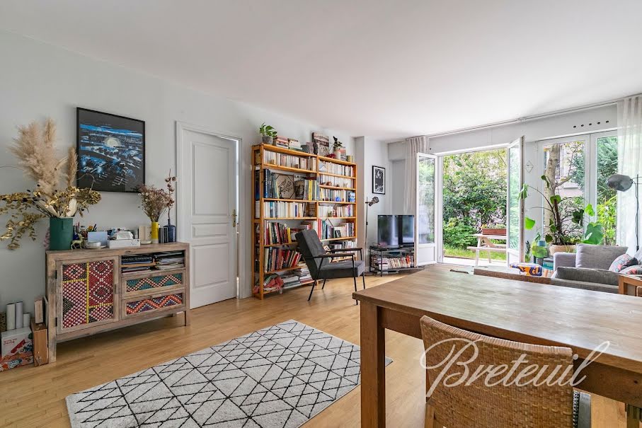 Vente appartement 2 pièces 56 m² à Paris 10ème (75010), 735 000 €